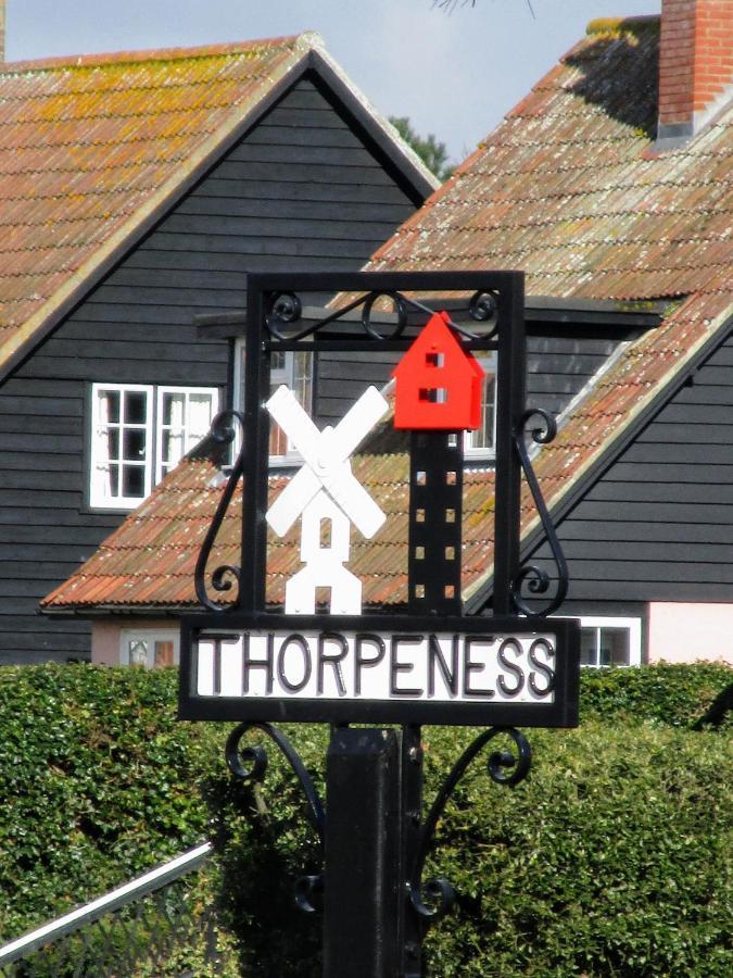Regatta - A Lakeview Apartment In Thorpeness - Aldeburgh Coastal Cottages Eksteriør billede